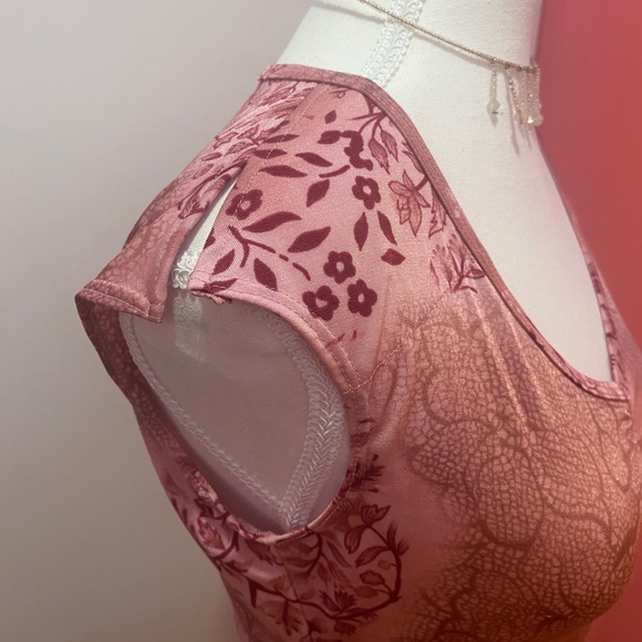 Y2K Pink Peach Floral Ruched V Neck Flutter Split Sleeve Shirt - Picture 2 of 5